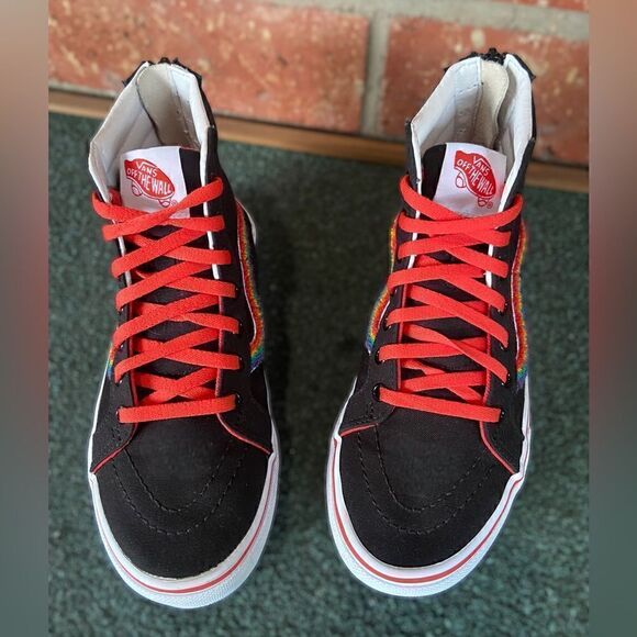 Vans SK8-Hi Zip Chenille Rainbow Kids Size 3.5 - Picture 5 of 14